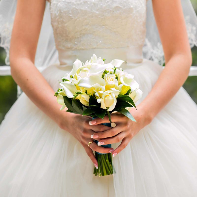 wedding-bouquet-PAVKVHT.jpg