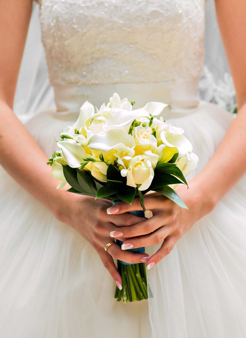 wedding-bouquet-PAVKVHT.jpg